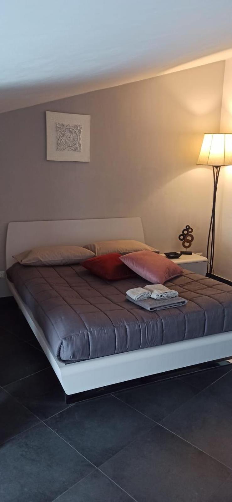 Elegante Appartamento Privato In Palazzo Storico Del XVIII - Pieno Centro Nicosia Esterno foto